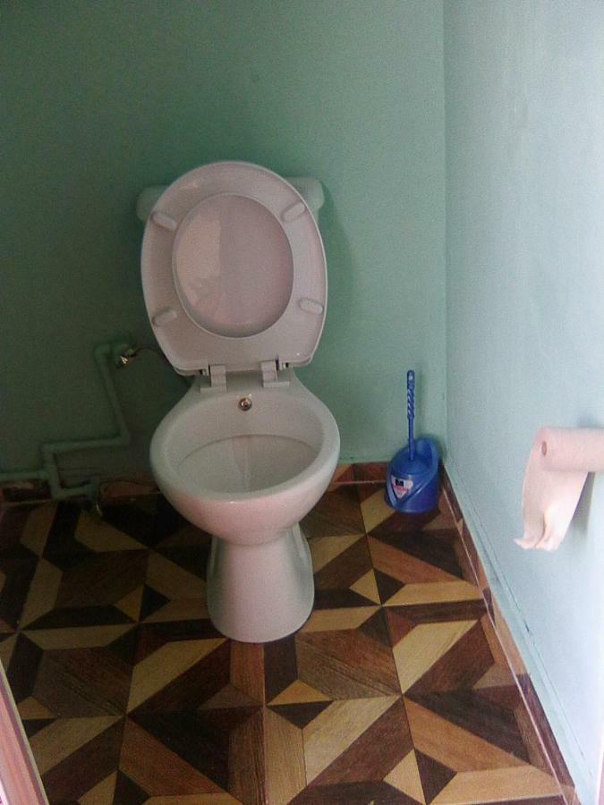 Villa Tengiz Chakvistavi ภายนอก รูปภาพ